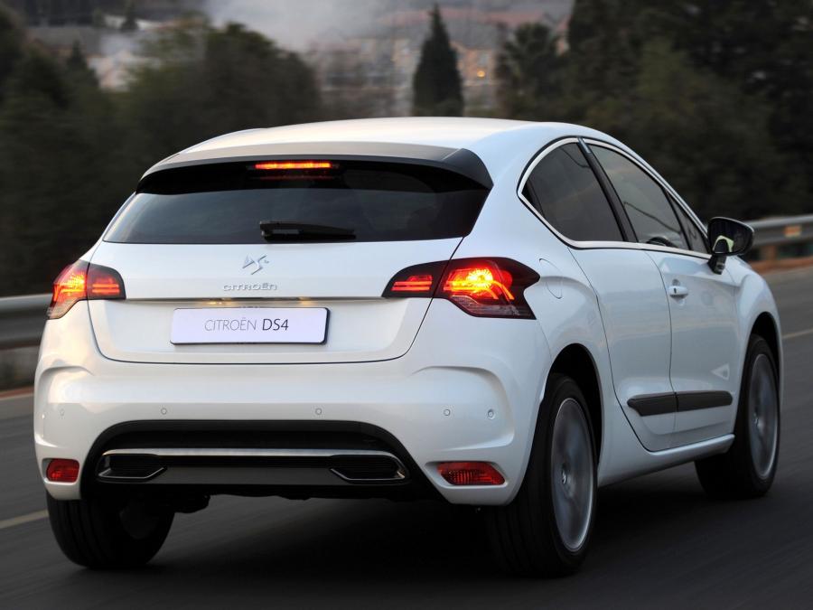  Citroen DS4 2011 года  (ZA) (фото 5 из 14)